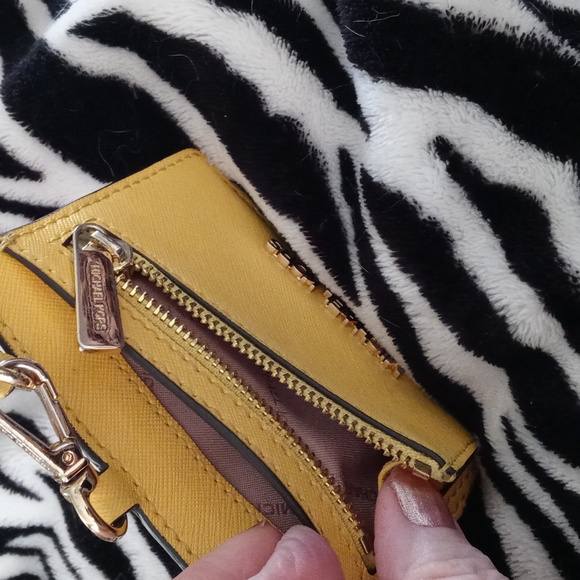 Michael Kors ID Holder with Card Slots - Picture 8 of 9